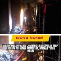 Malam-malam Warga Jombang Lihat Kepulan Asap, Kobaran Api makin Membesar, Damkar Turun Tangan